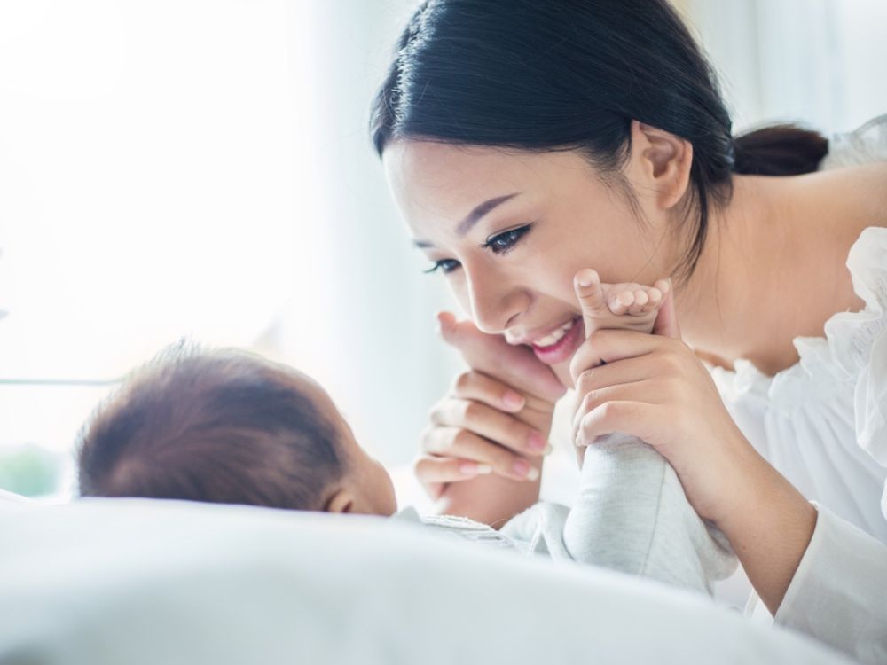 Dukung Stimulasi Otak Bayi Sejak Dini dengan Nutrisi dan Cinta